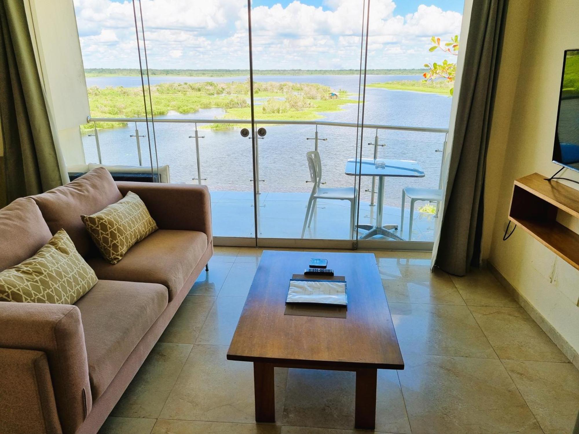 Boulevard 251 Riverside Apartments Iquitos Zimmer foto